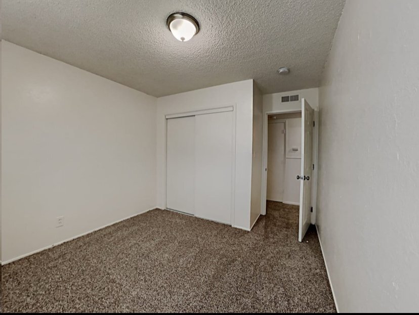 Building Photo - 7346 19th St