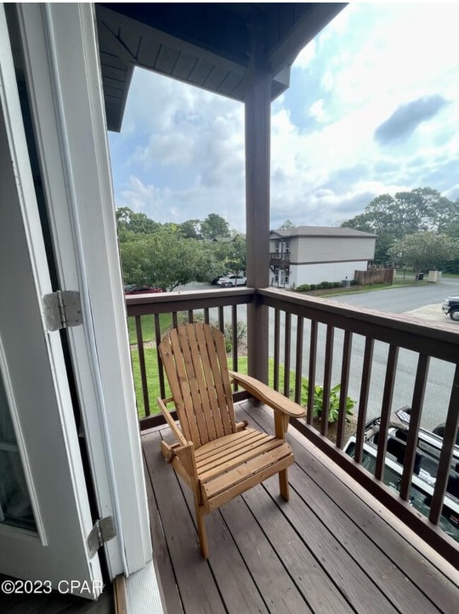 Building Photo - 2217 Brooke St