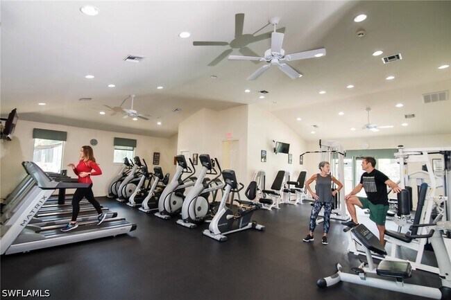 Building Photo - 2740 Cypress Trace Cir