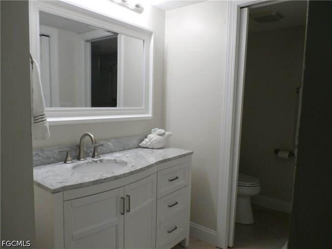 Building Photo - 12661 Kelly Sands Way