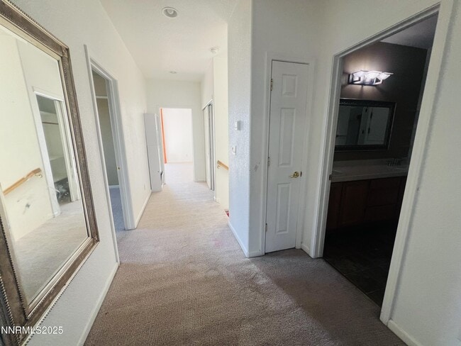 Building Photo - 513 Cypress Point Dr