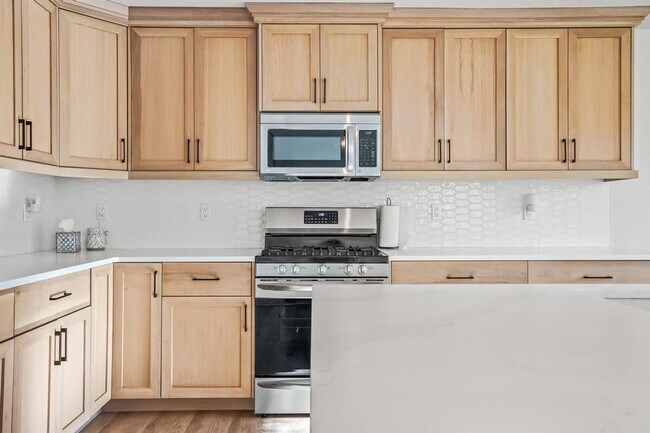 Building Photo - 2673 W Tango Creek Dr