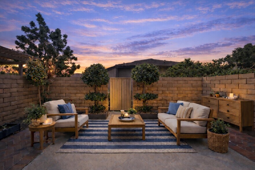 Building Photo - 25702 Seaside Dr