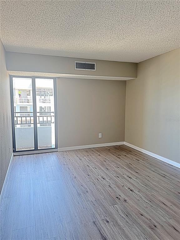 Building Photo - 851 Bayway Blvd