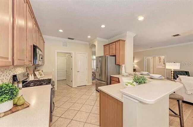 Building Photo - 6349 Royal Tern Cir