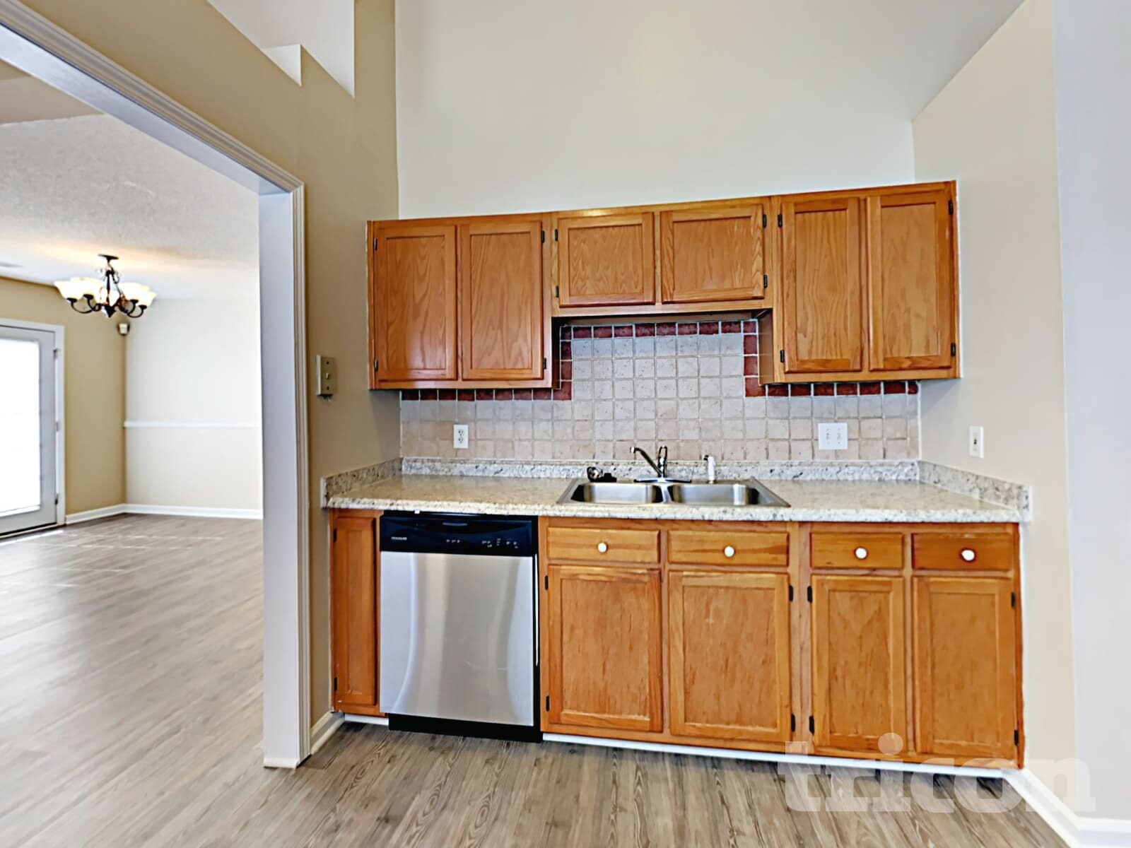 Building Photo - 1310 May Oak Cir