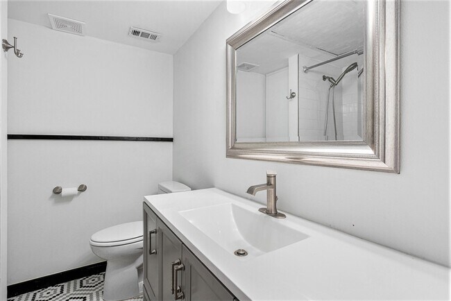 Building Photo - 4633 Wild Indigo St