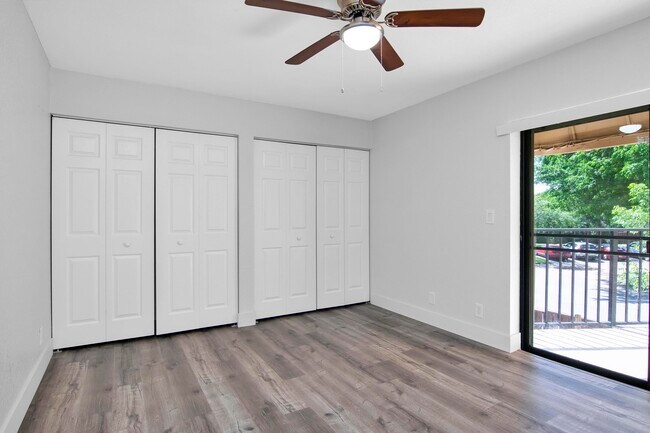 Building Photo - 8050 Severn Dr
