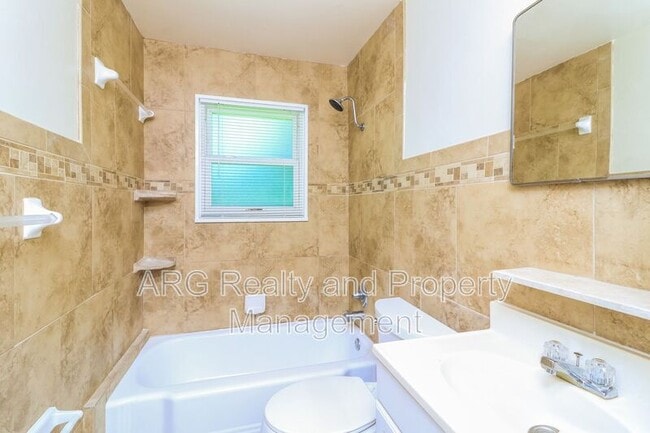 Building Photo - 2845 Cardo Dr NW