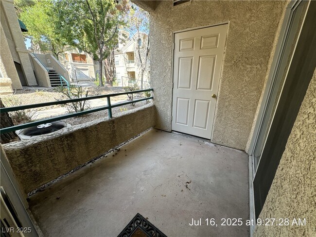 Building Photo - 2251 Wigwam Pkwy