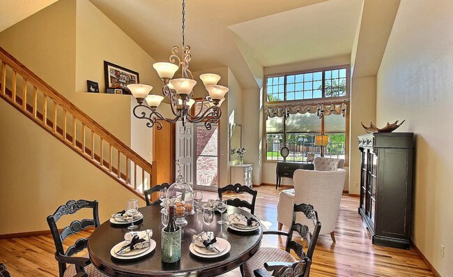 Building Photo - Spacious 4-Bedroom Home with Huge Fenced Y...
