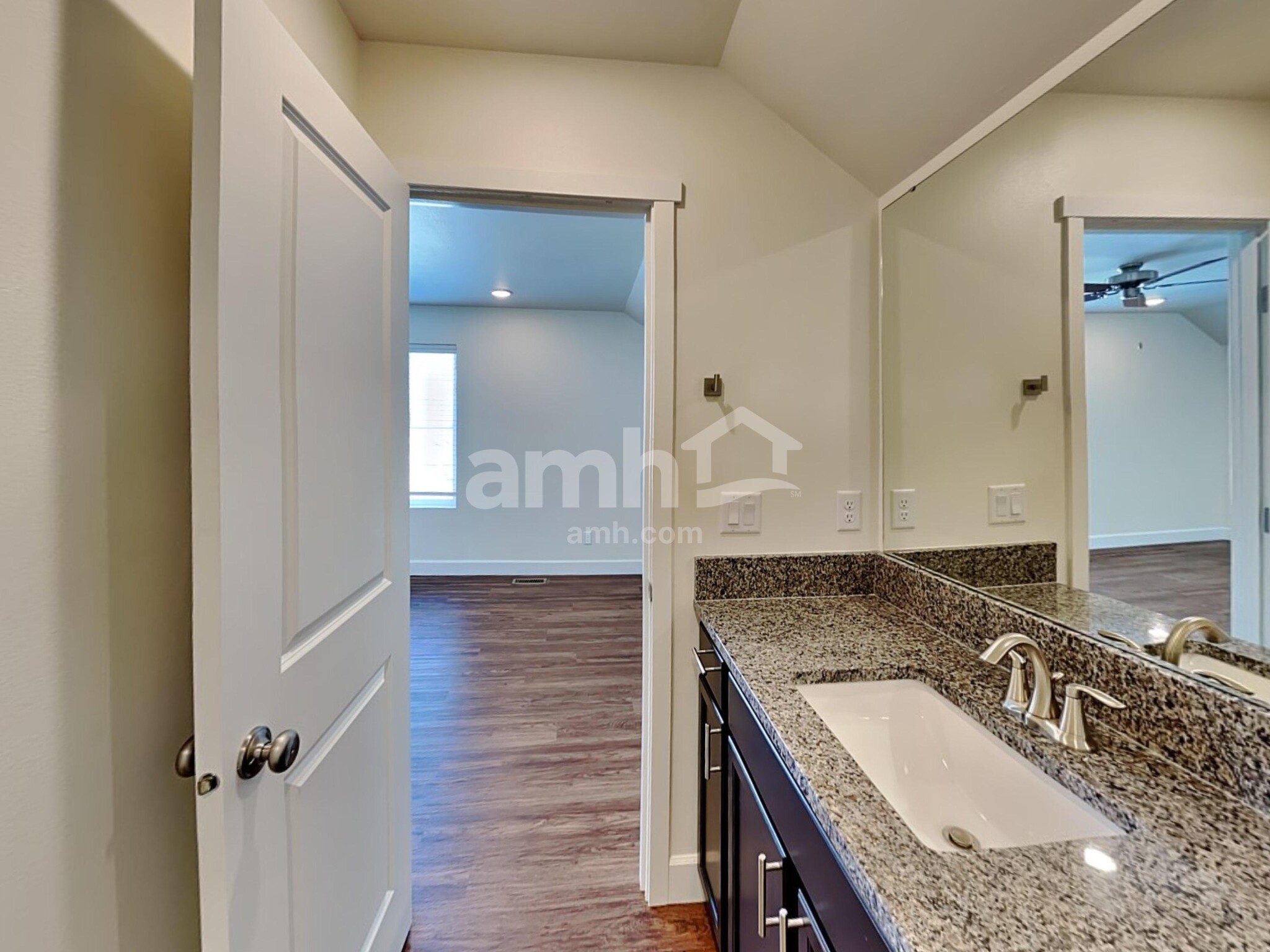 Building Photo - 33064 Eagle Peak Ln