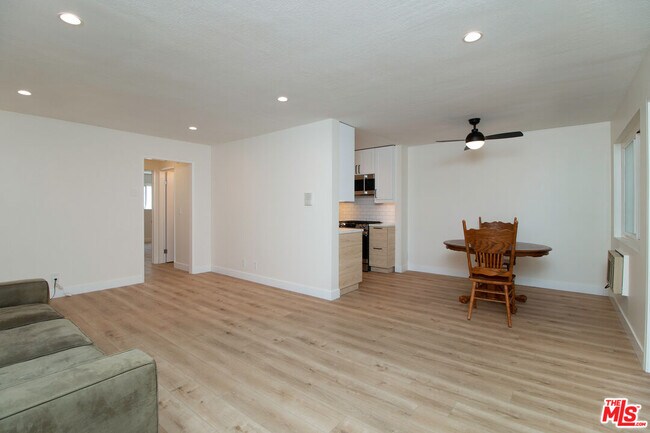 Building Photo - 3637 Glendon Ave
