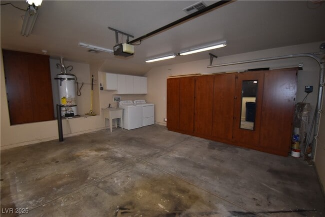 Building Photo - 3305 Tuscany Village Dr