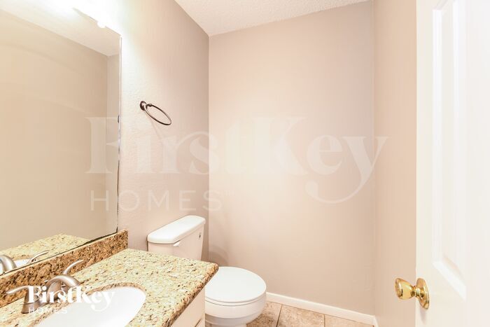 Building Photo - 5306 Spring Branch Dr