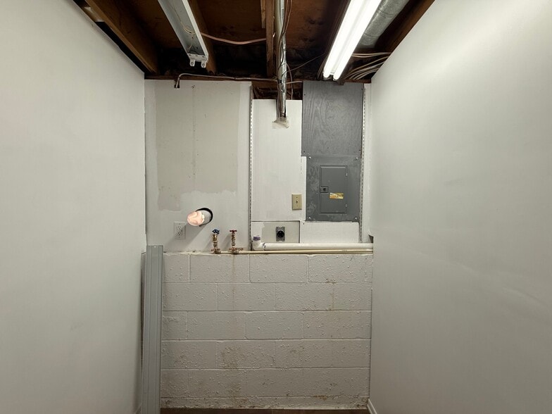 Building Photo - 211 Butler Trail