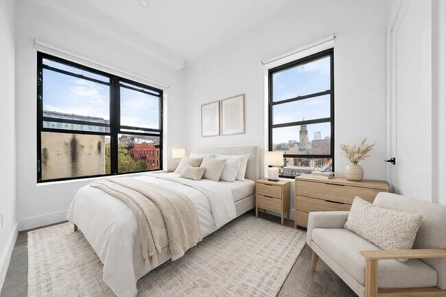 Building Photo - 94 Avenue A