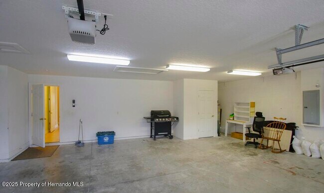 Building Photo - 4394 Edenrock Pl