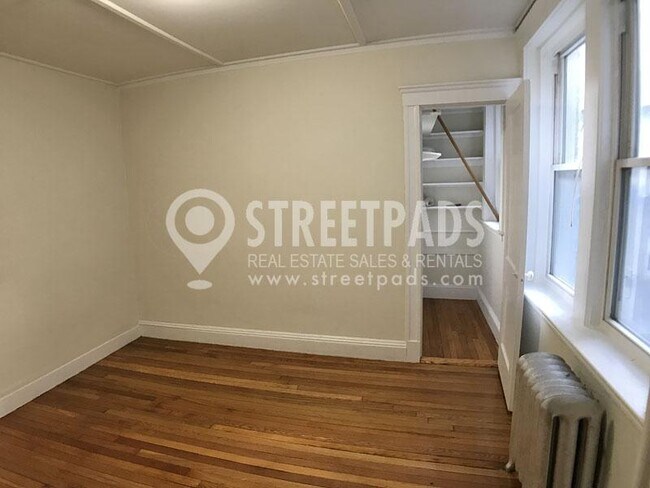 Building Photo - 1 bedroom in Boston MA 02215
