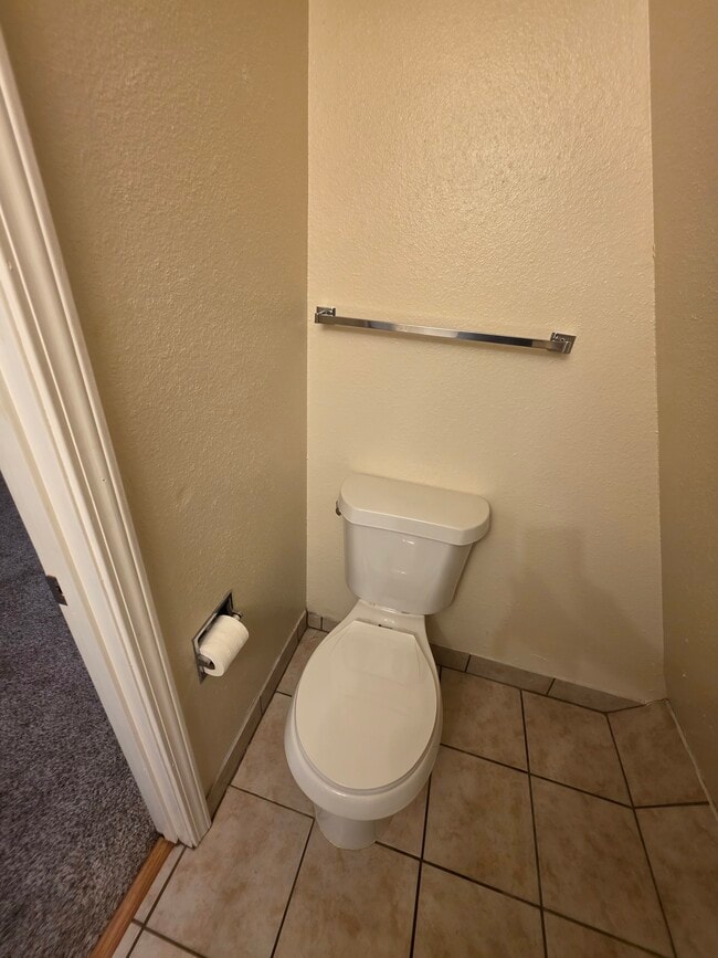 Building Photo - 3326