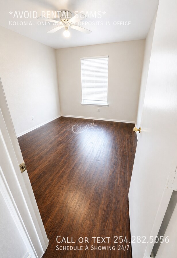 Building Photo - 1501 Benttree Dr