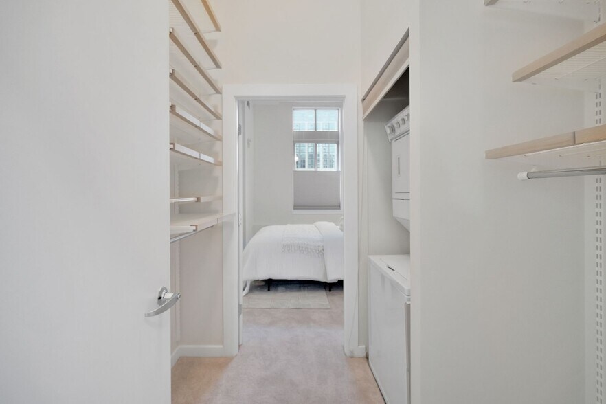 Building Photo - 1000 New Jersey Ave SE