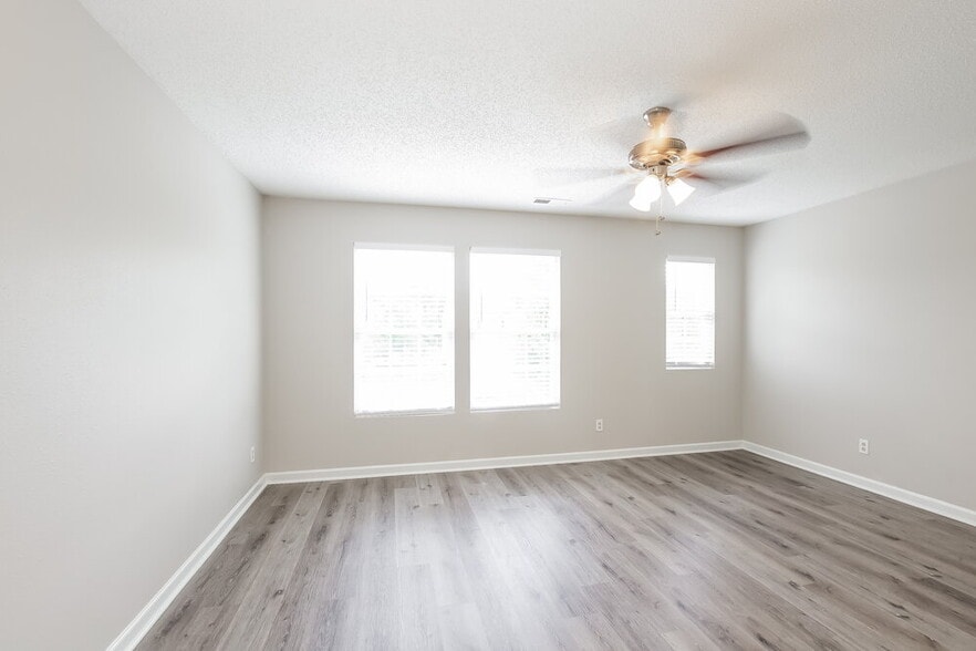 Building Photo - 4488 Norfleet St