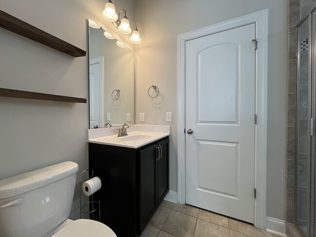 Building Photo - 13505 Jacks Ln