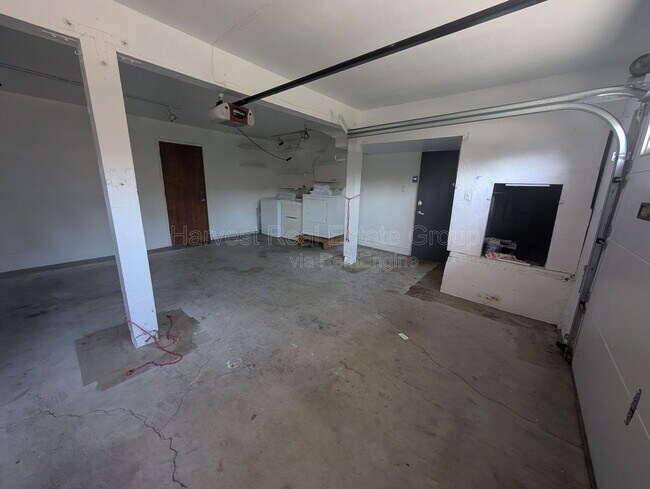 Building Photo - 82 Elysian Fields Dr