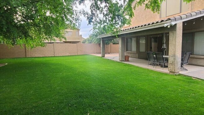 Building Photo - 5-bedroom in the heart of Gilbert