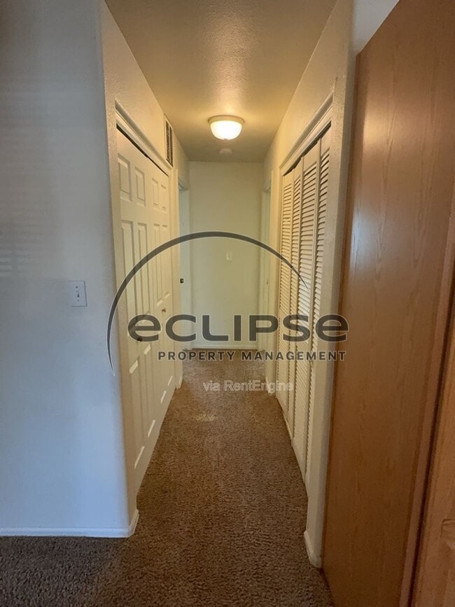 Building Photo - 497 Coronado Ct