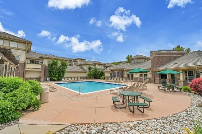 Building Photo - 3852 S Dallas St