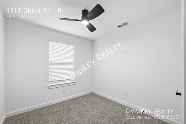 Building Photo - 1311 Oneal St