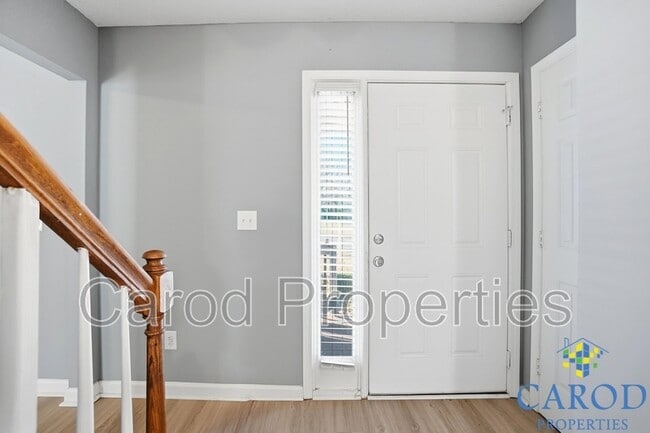 Building Photo - 2713 Daffodil Dr