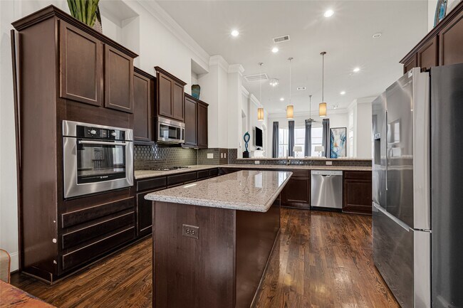 Building Photo - 5605 Cohn Meadow Ln