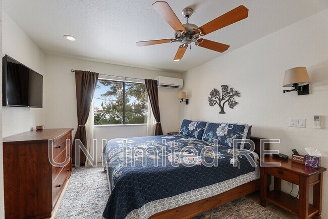 Building Photo - 2285 Lariat Rd