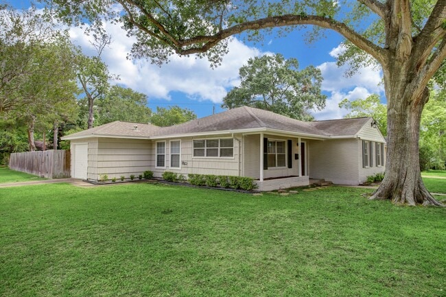 Building Photo - 9638 Maribelle Way