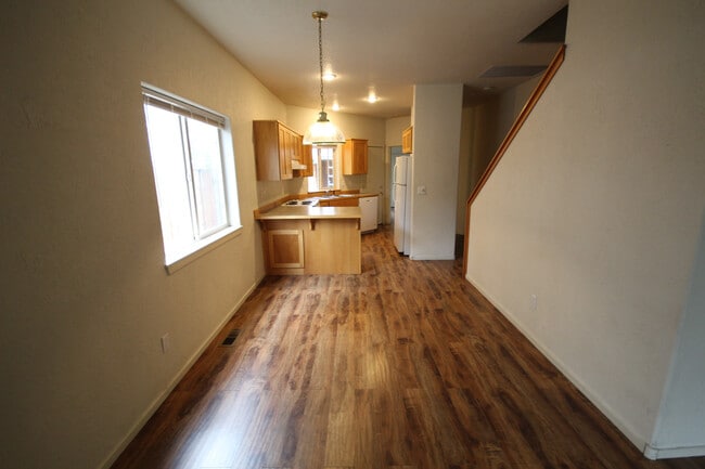 Building Photo - ogd123