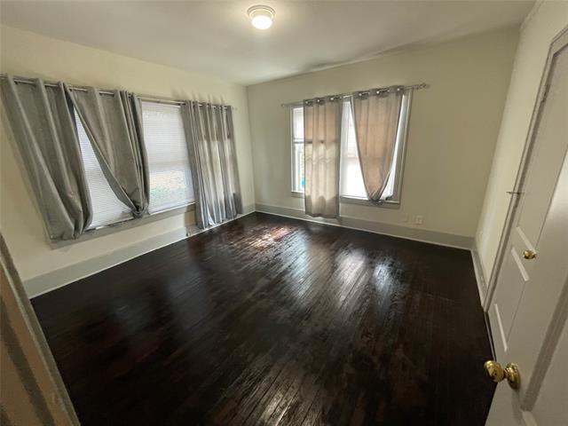Building Photo - 421 N Marsalis Ave