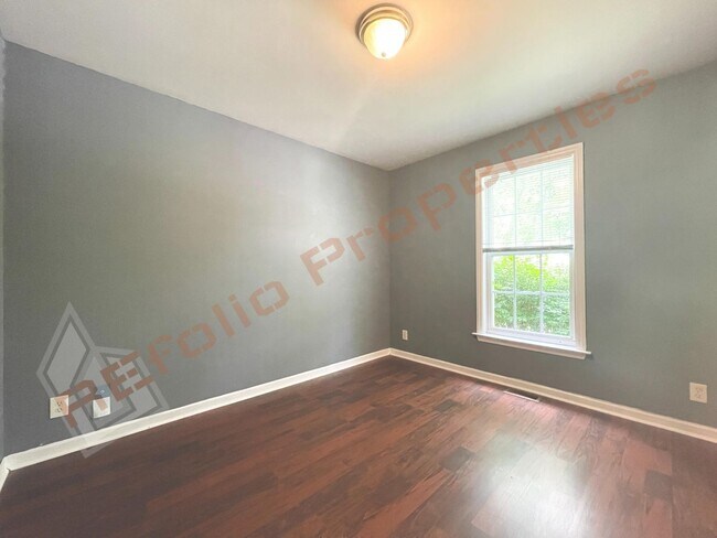 Building Photo - 1711 Mystic Dr