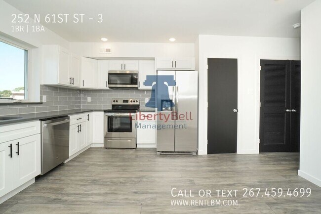 Building Photo - 252 N 61st St