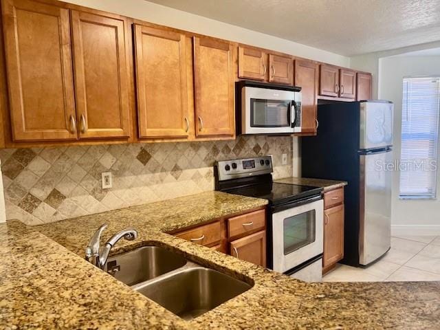 Building Photo - 7629 Sugar Bend Dr
