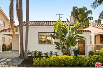 Building Photo - 1615 S Crescent Heights Blvd