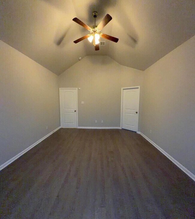 Building Photo - 1841 Basin Trl