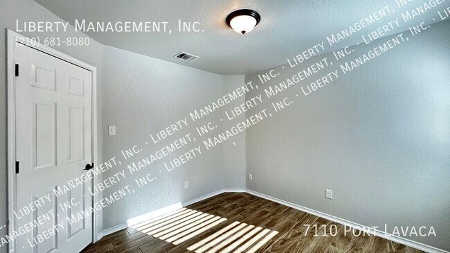 Building Photo - 7110 Port Lavaca