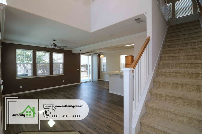 Building Photo - 2347 Shining Star Way