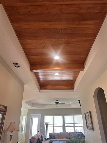 Building Photo - 1718 Urban Ave