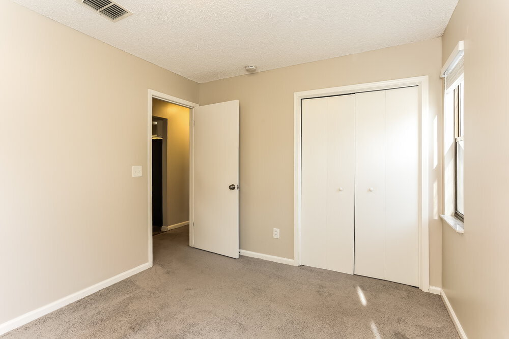 Building Photo - 8539 Echoridge Ct