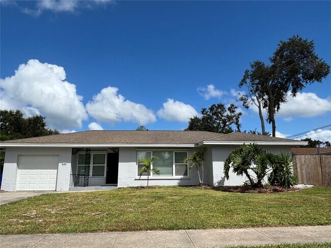 Primary Photo - 640 San Salvador Dr