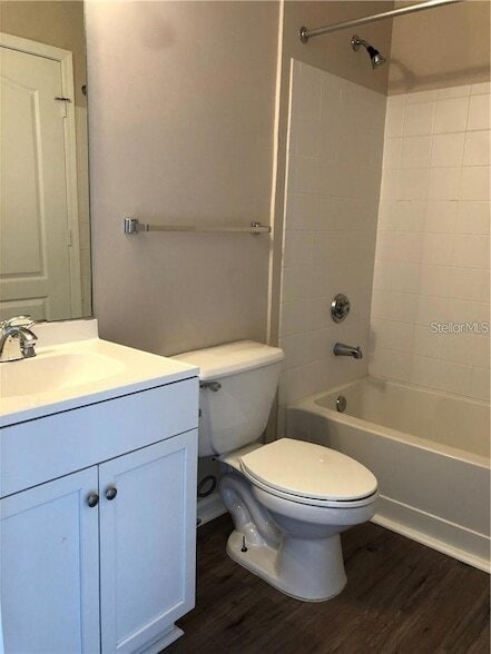 Building Photo - 10526 Villa View Cir